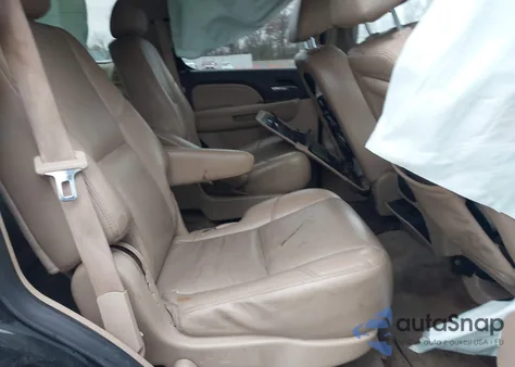 2010 GMC Yukon Denali z USA, uszkodzony, nr VIN 1GKUCEEF3AR242012